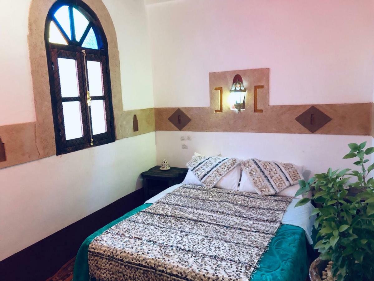 Tafsut Dades Guesthouse Stay With Locals Tamellalt  외부 사진